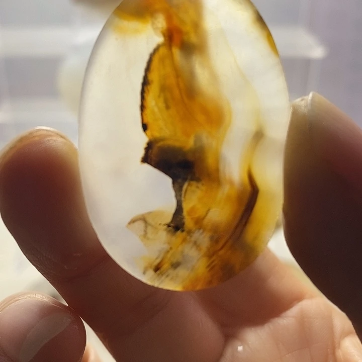 玛瑙/玉髓未镶嵌珠宝奇石