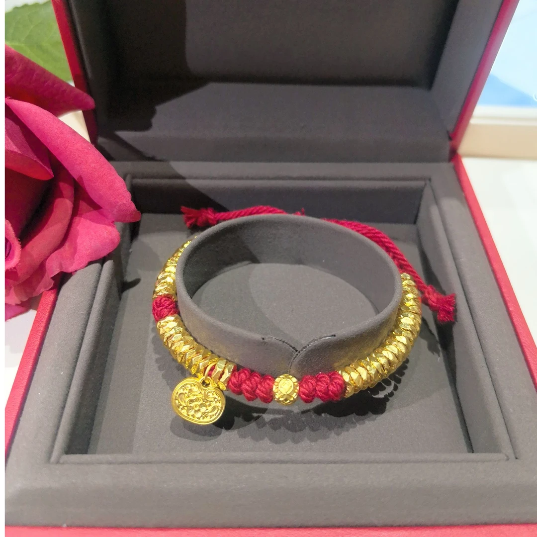 周大生足金纯黄金盘缠有钱花平安锁手链手绳卡6m女士显大时尚礼物