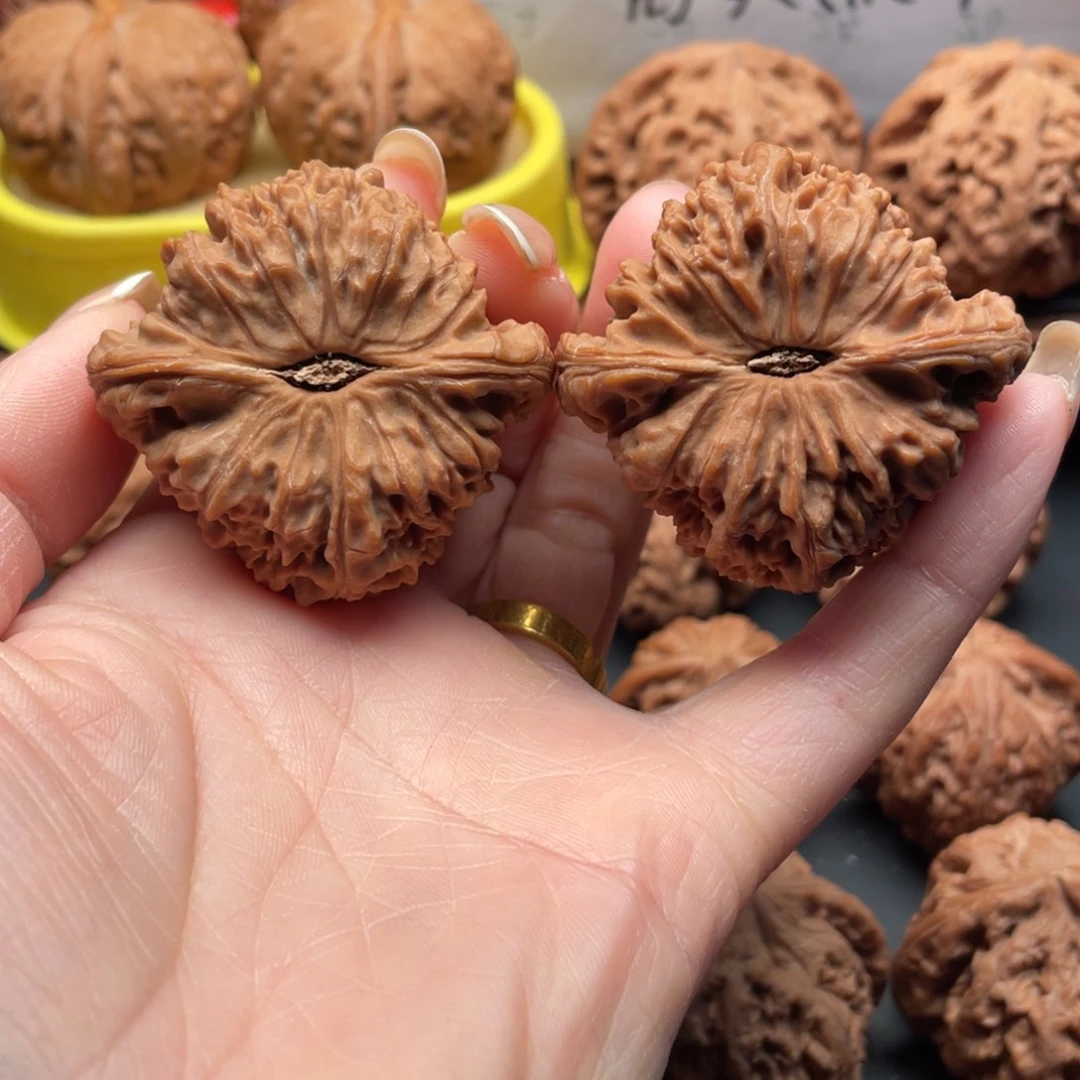 *****把件文玩核桃南疆石46