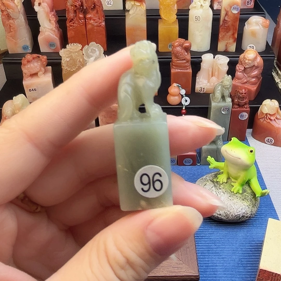 寿山石印石云南天青石1.5×1.5×5包刻四字