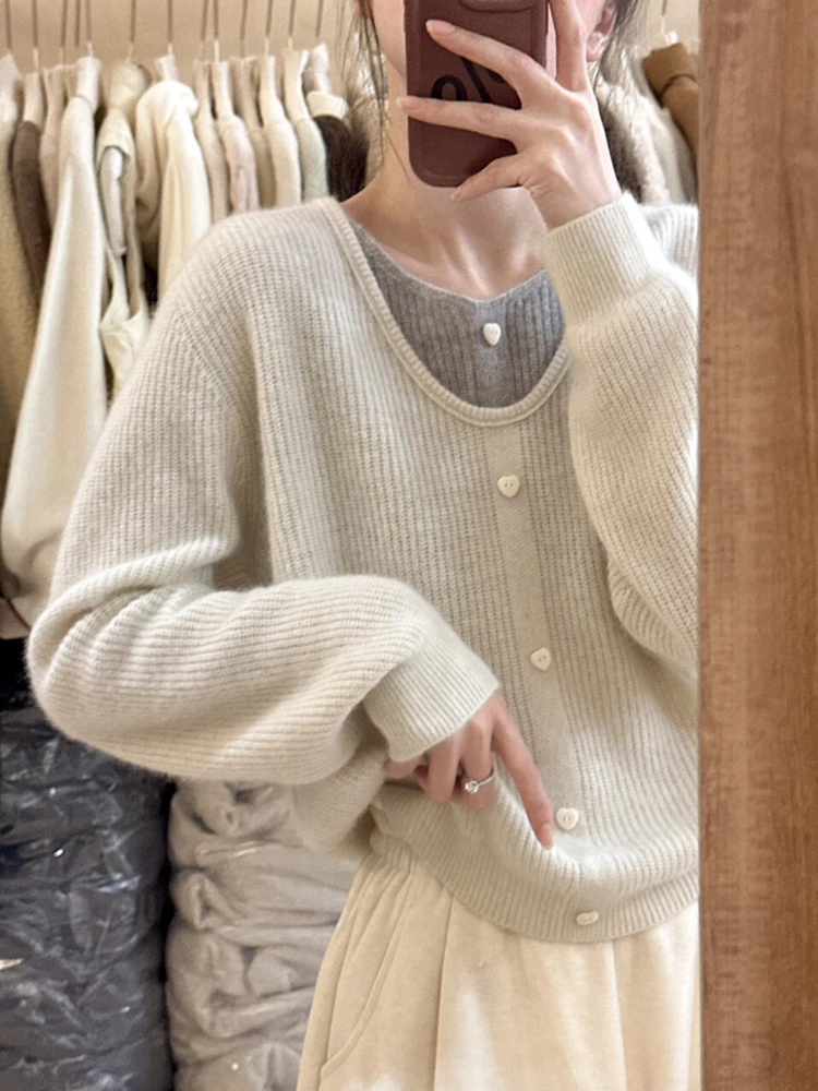 洋气时尚假两件粉色针织衫毛衣女秋季宽松慵懒软糯内搭打底衫上衣