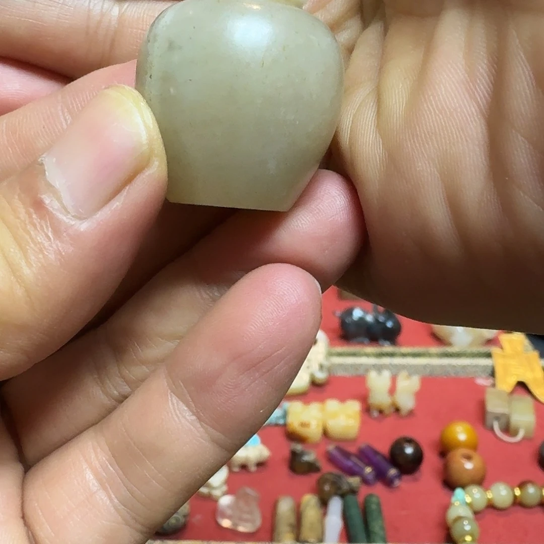 博***堂和田玉未镶嵌挂件