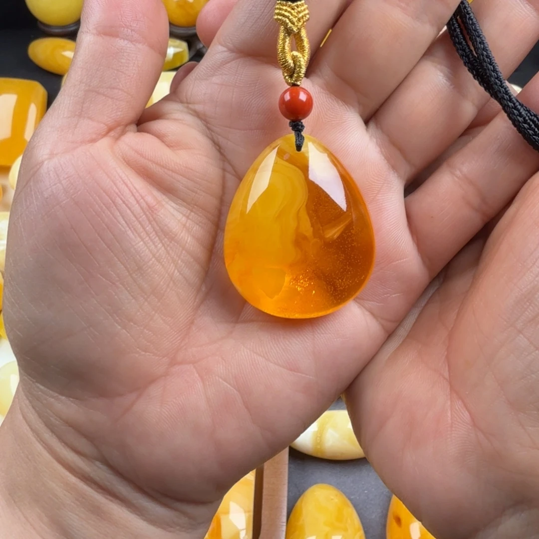 琥珀未镶嵌颈饰纯天然琥珀蜜蜡