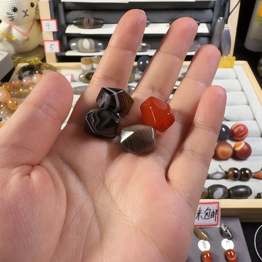 琉璃非金属单的闪购