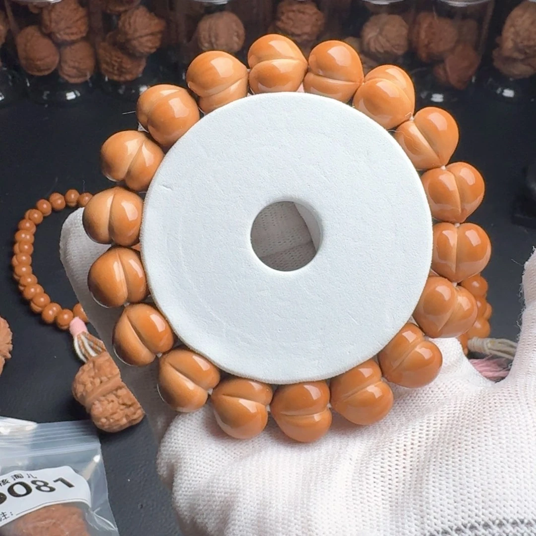 把件文玩核桃16屁桃手串