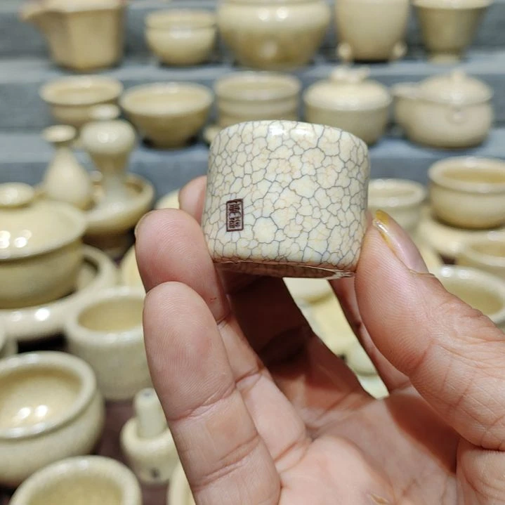 濼***飛龚东华老师梅花墨纹作品