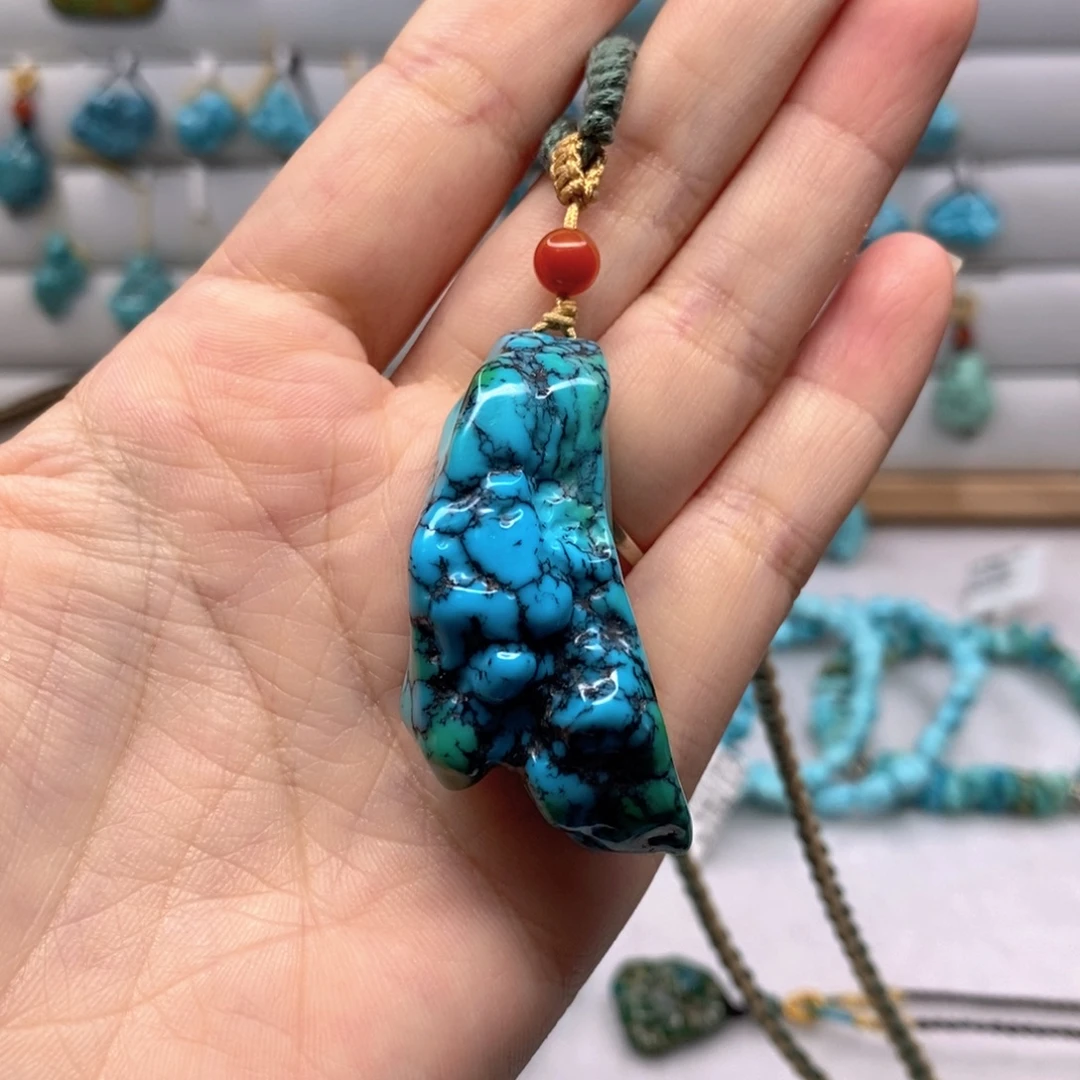 绿松石未镶嵌原矿