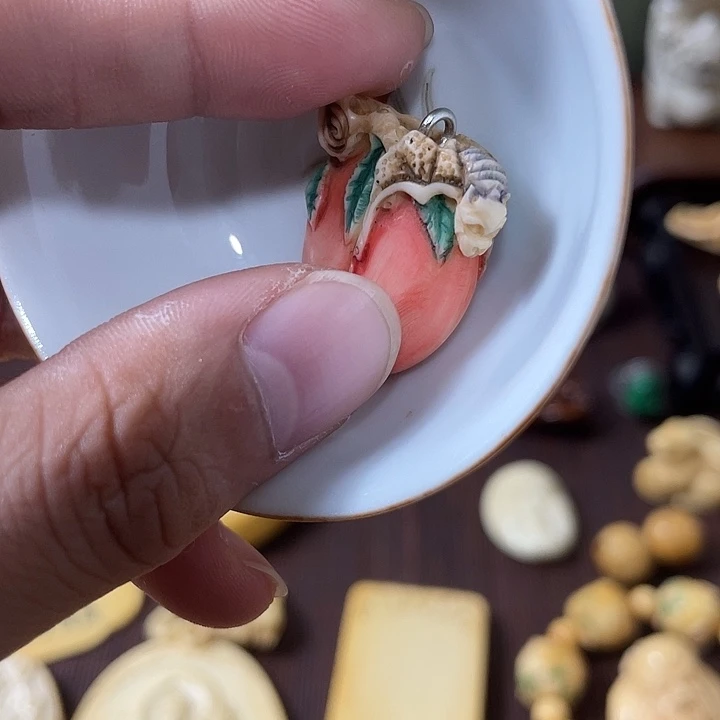 牛***罘瓷片精致雕刻工艺精湛