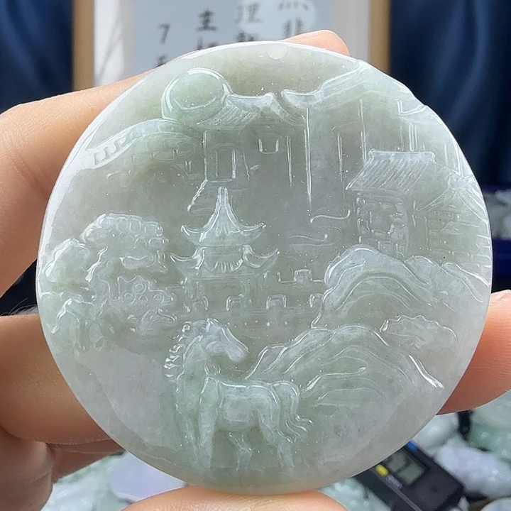 翡翠未镶嵌颈饰翡翠