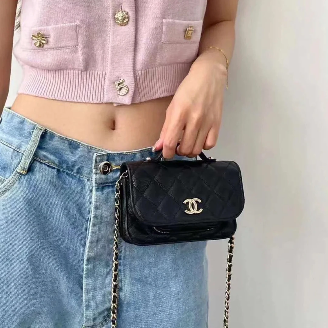 99新 Chanel/香奈儿 /23P mini邮差包黑金荔枝纹/23年芯片款