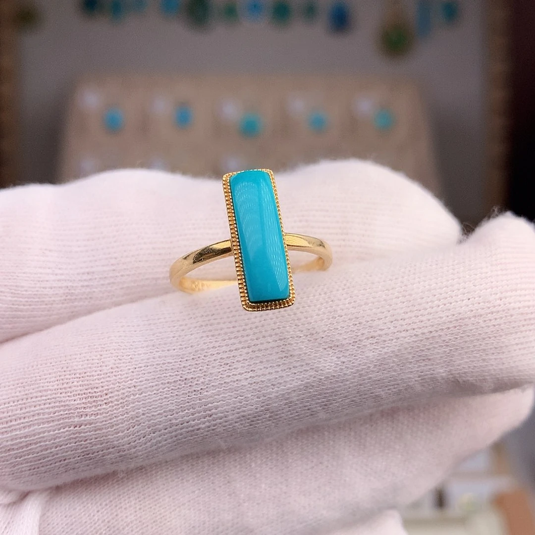 绿松石戒指18K金镶嵌