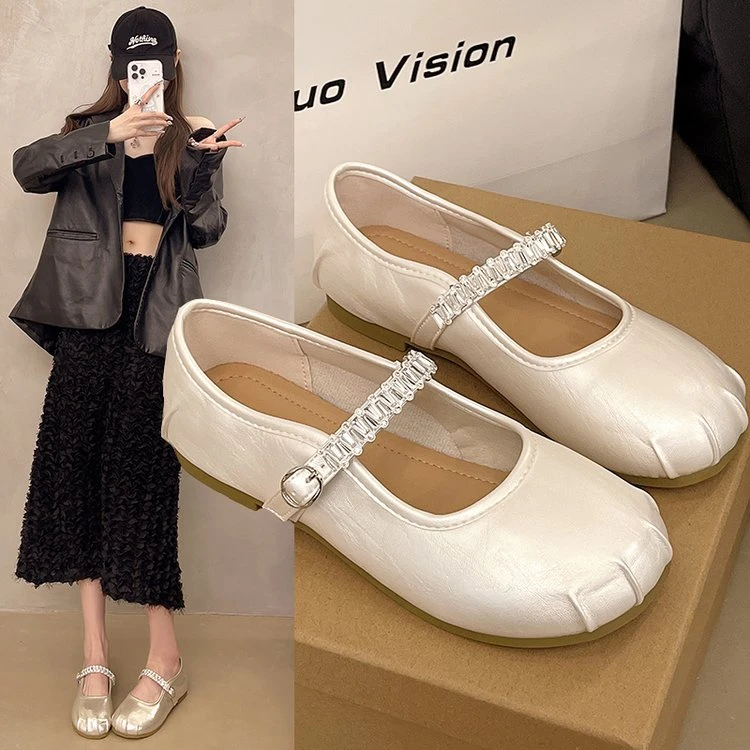 玛丽珍鞋女2025新款春夏季时尚复古亮钻豆豆鞋配裙子法式芭蕾单鞋