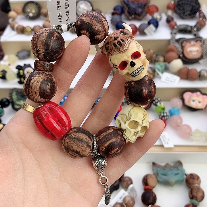 非金属红色骷髅手串