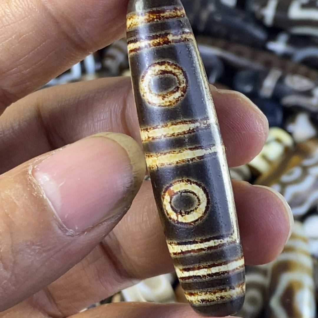 玛瑙/玉髓颈饰未镶嵌行运老料仿纯四眼