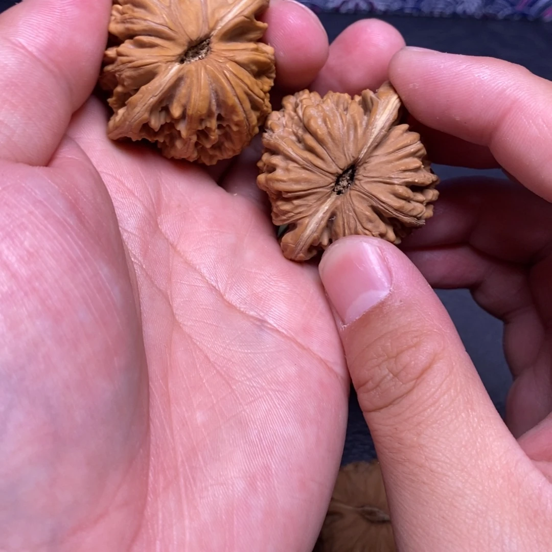 吊坠文玩核桃四座楼