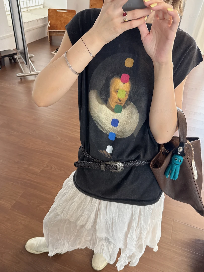 2025小众设计名画黑灰色做旧洗水宽松显瘦中长款圆领无袖上衣S155