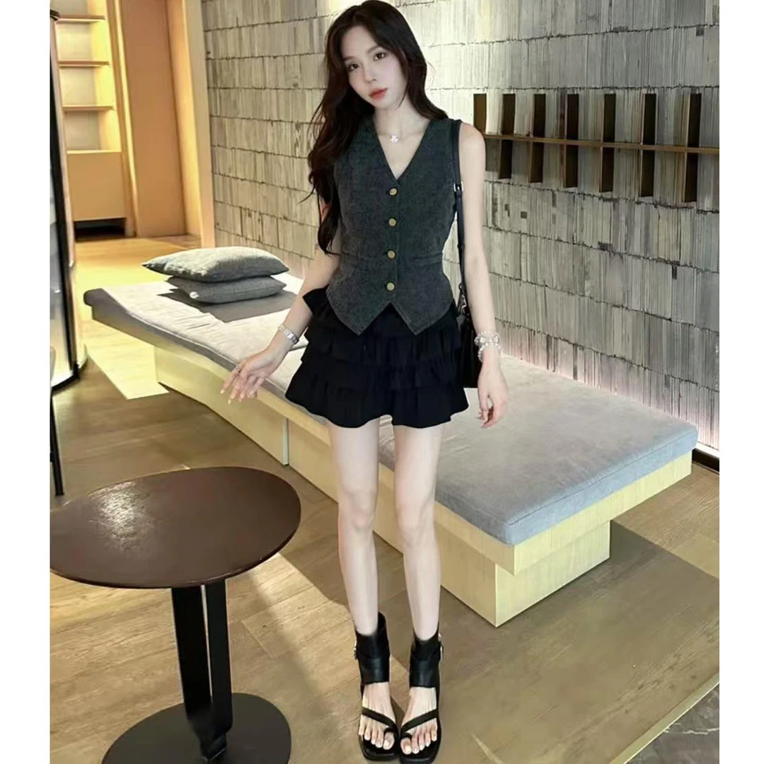 VOCKOO官方巨好看的夏日套装女新款今年流行小香风无袖马甲上衣半