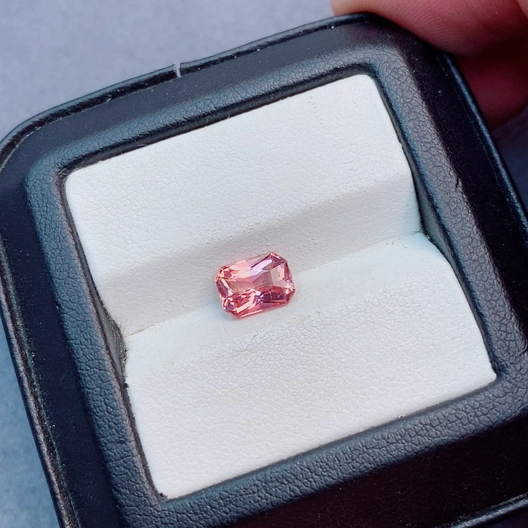 未镶嵌珠宝半成品碧玺1.56ct