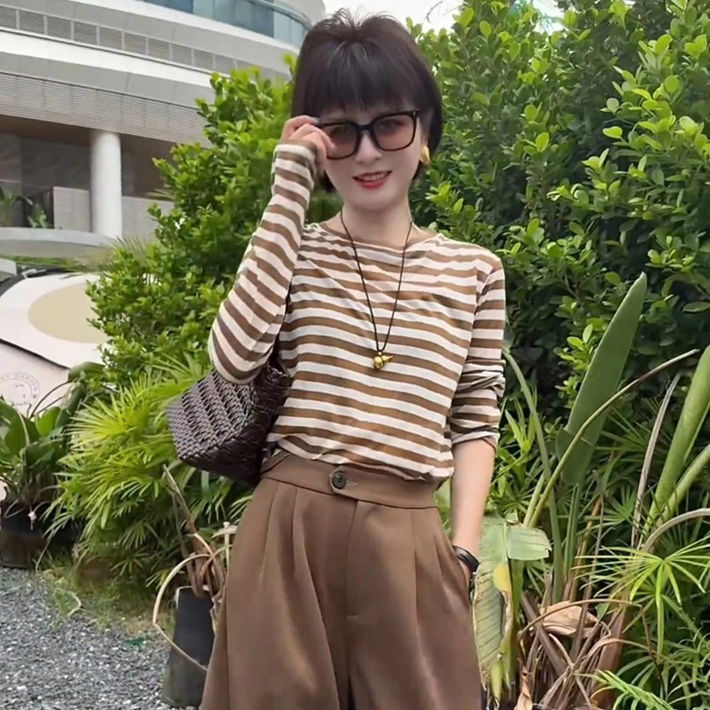 条纹长袖t恤女款长袖空调衫宽松休闲轻薄上衣冰丝防晒罩衫打底衫