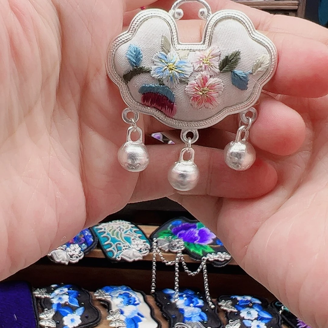 织绣手工刺绣工艺品