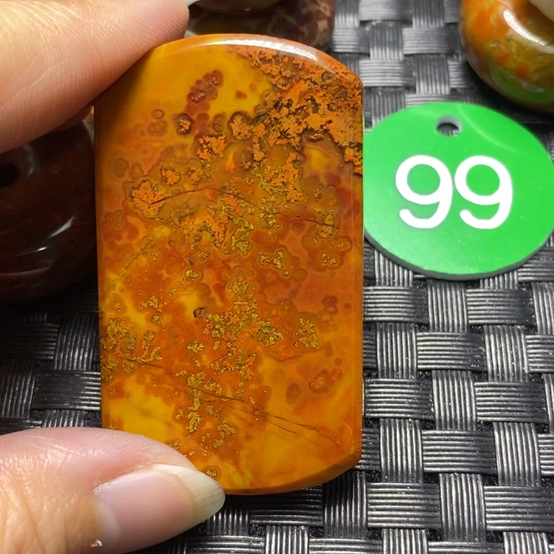 未镶嵌颈饰玛瑙/玉髓朋**杯