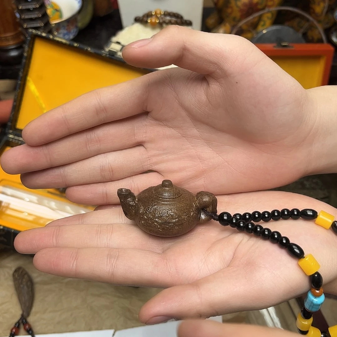 大叶紫檀（黑酸枝木类）