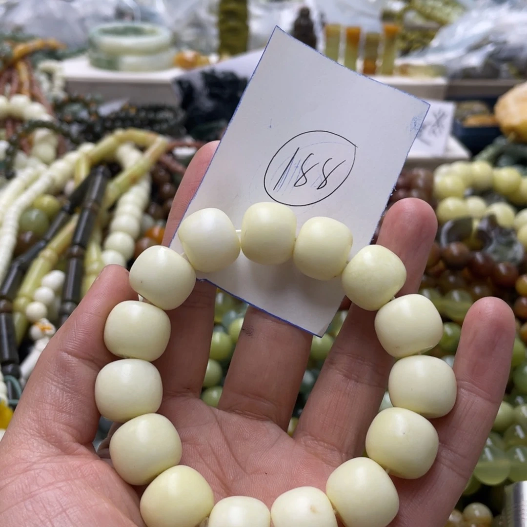 蛇纹石玉手链未镶嵌