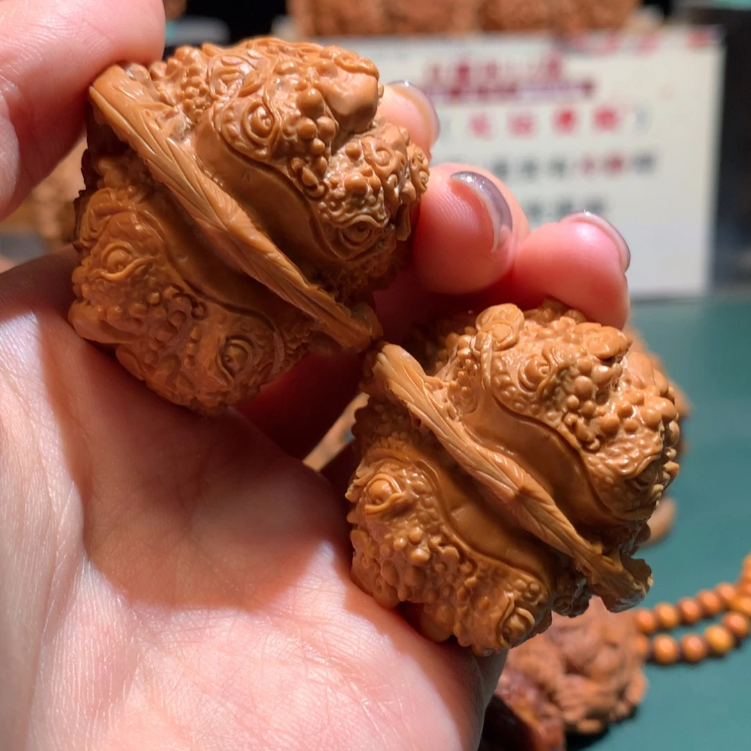 把件文玩核桃锦鲤金蟾
