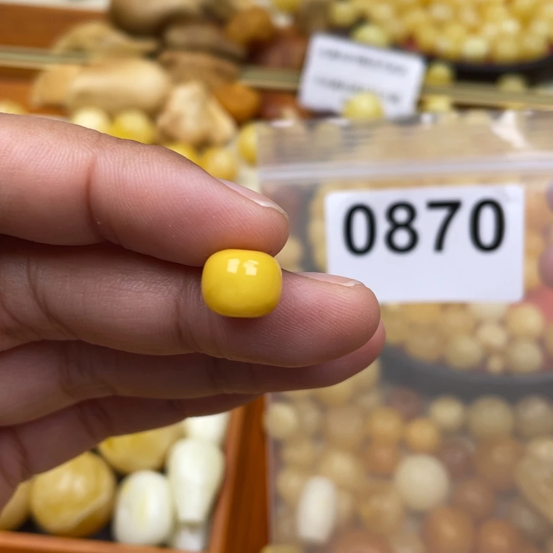 琥珀珠宝奇石未镶嵌10.6