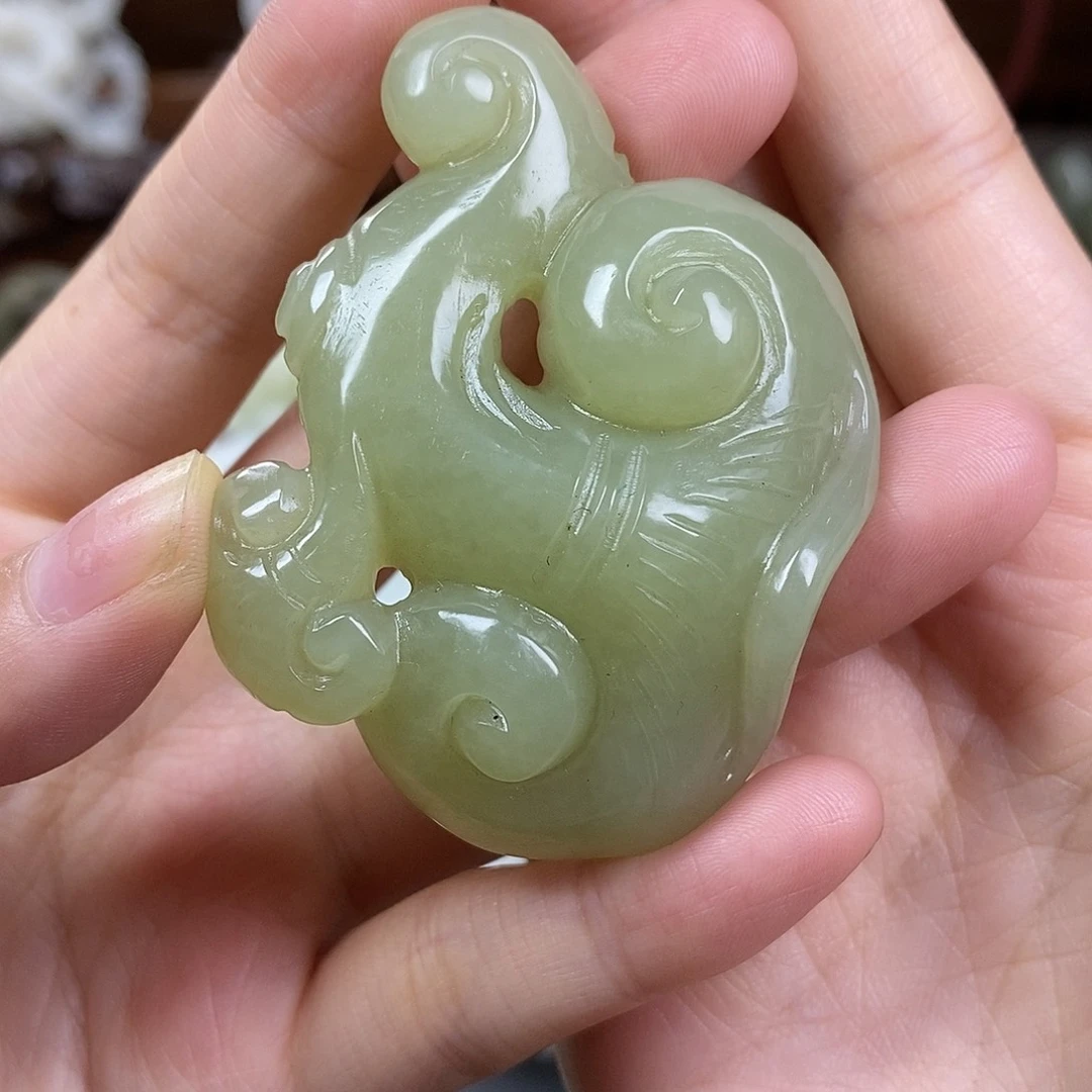 未镶嵌和田玉挂件