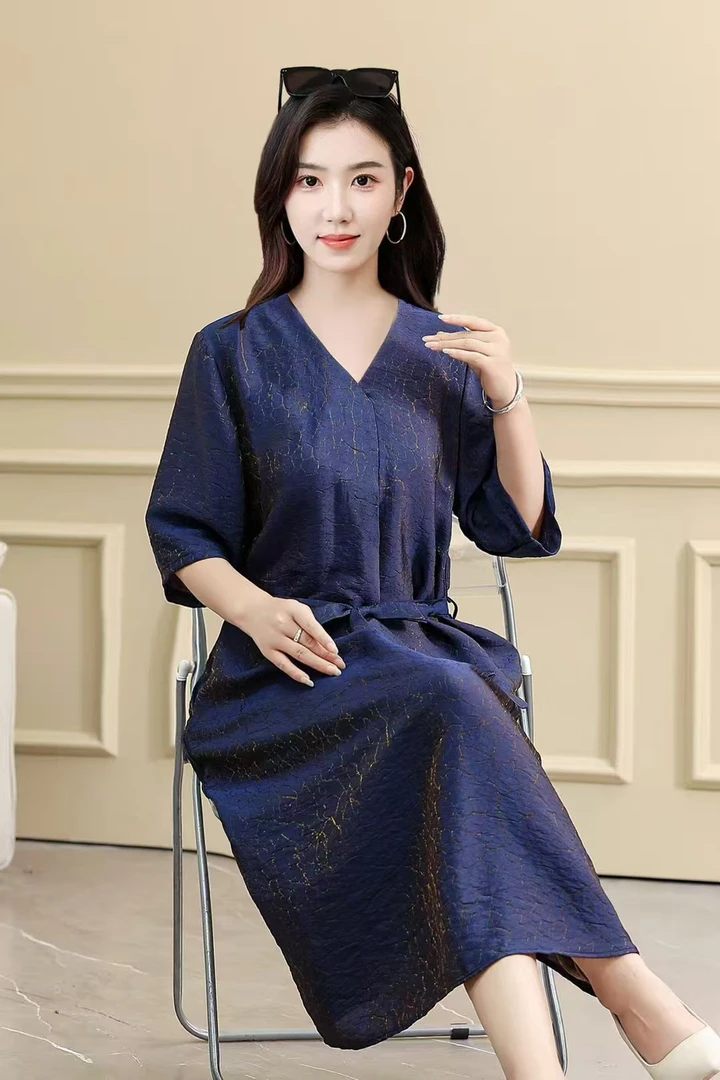高级【紫罗兰】女装早秋连衣裙气质中长款收腰修身薄款显瘦宽松纯色