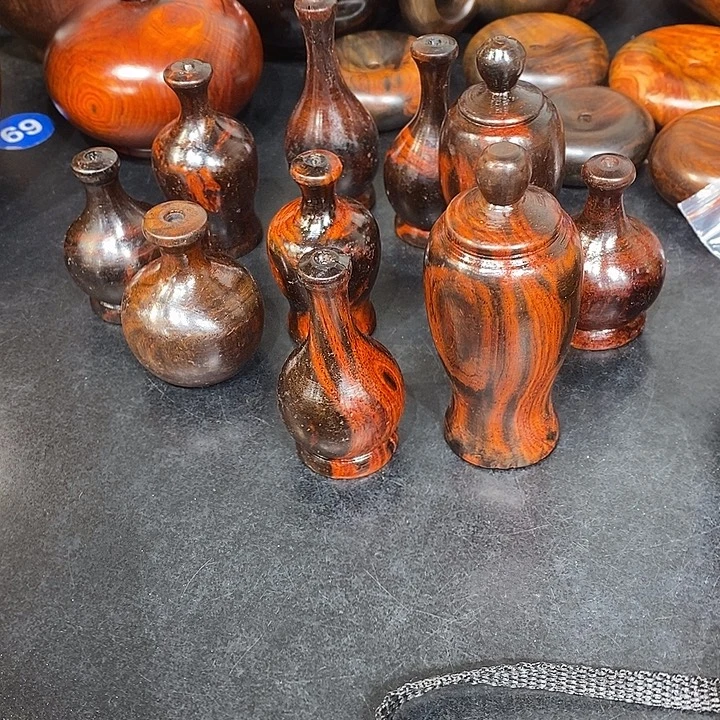 孟***板酸枝小花瓶十个漂亮