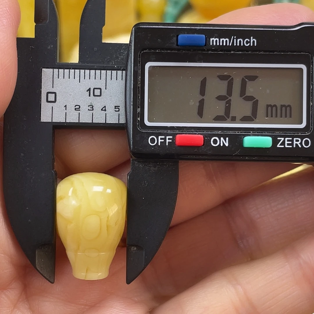 四***毛蜜蜡未镶嵌裸石14