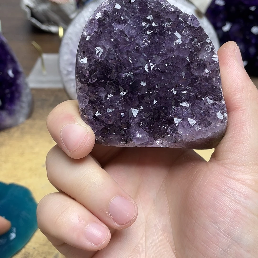 未镶嵌大型摆件（非配饰）紫晶