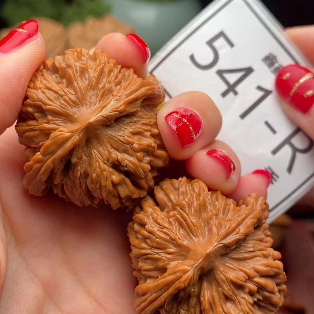 文玩核桃把件汉高楼42