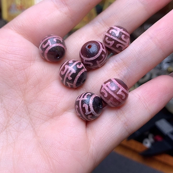 玛瑙/玉髓发六个未镶嵌