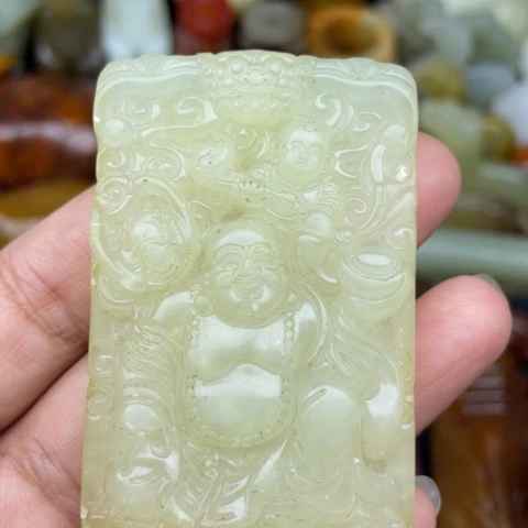 蛇纹石玉未镶嵌颈饰34