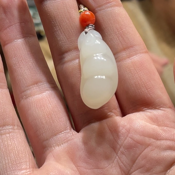 和田玉未镶嵌吊坠(不含链)