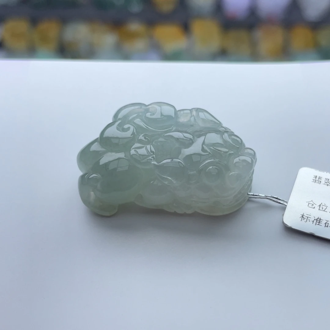 翡翠颈饰未镶嵌貔貅