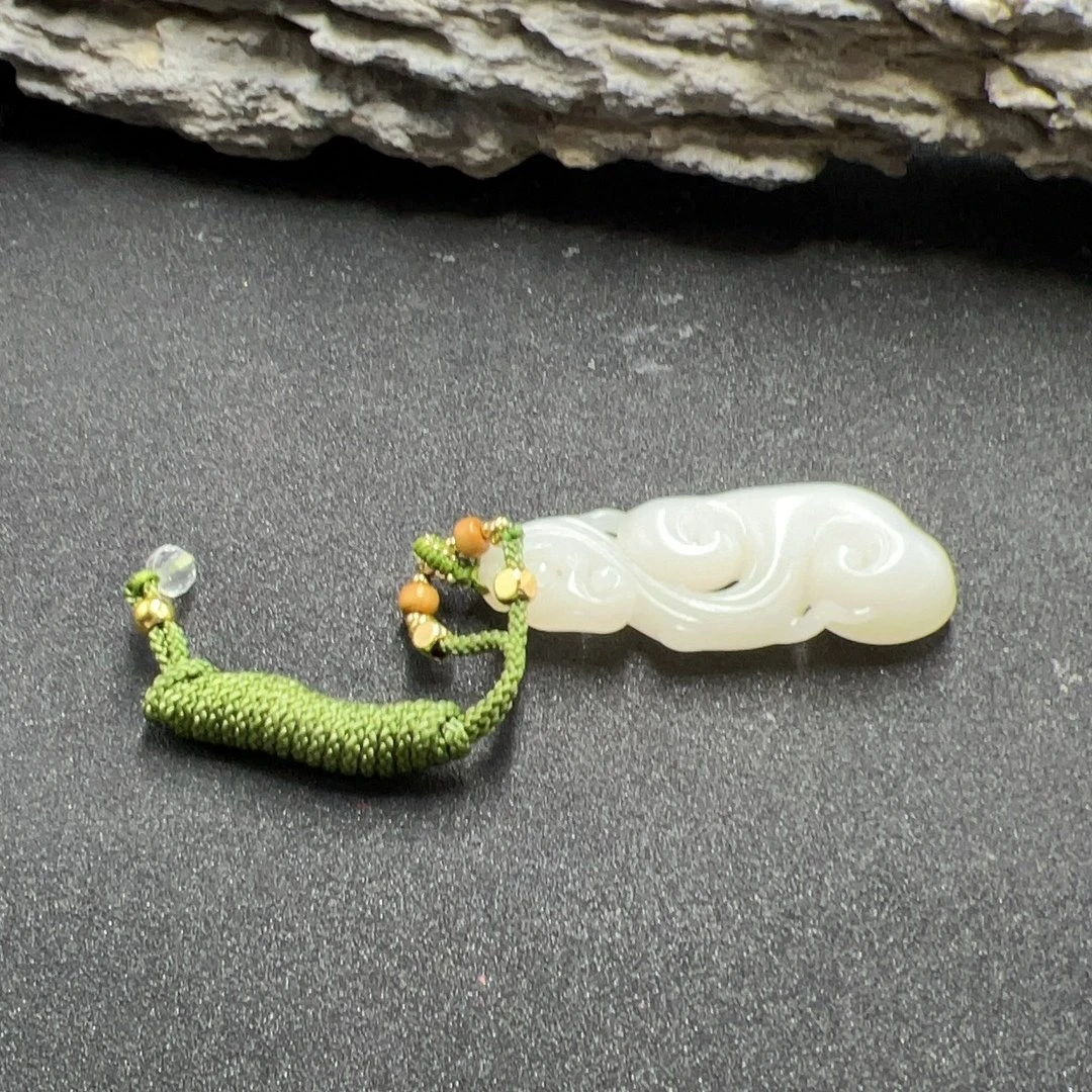 BY0208FWJS168 和田玉如意挂件