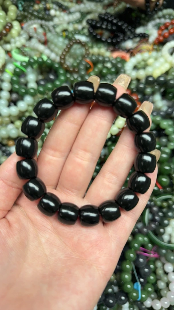 和田玉未镶嵌时尚