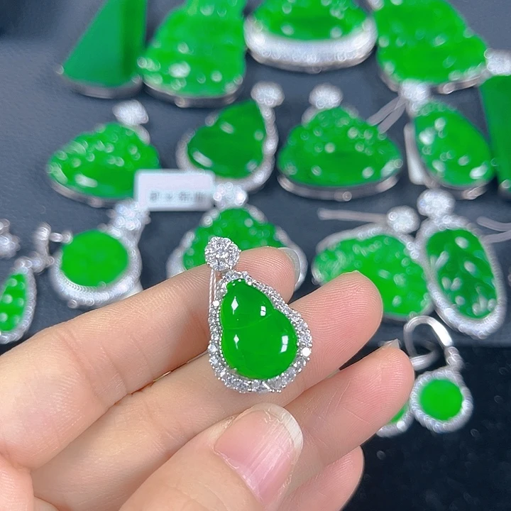 翡翠银S925镶嵌吊坠(不含链)