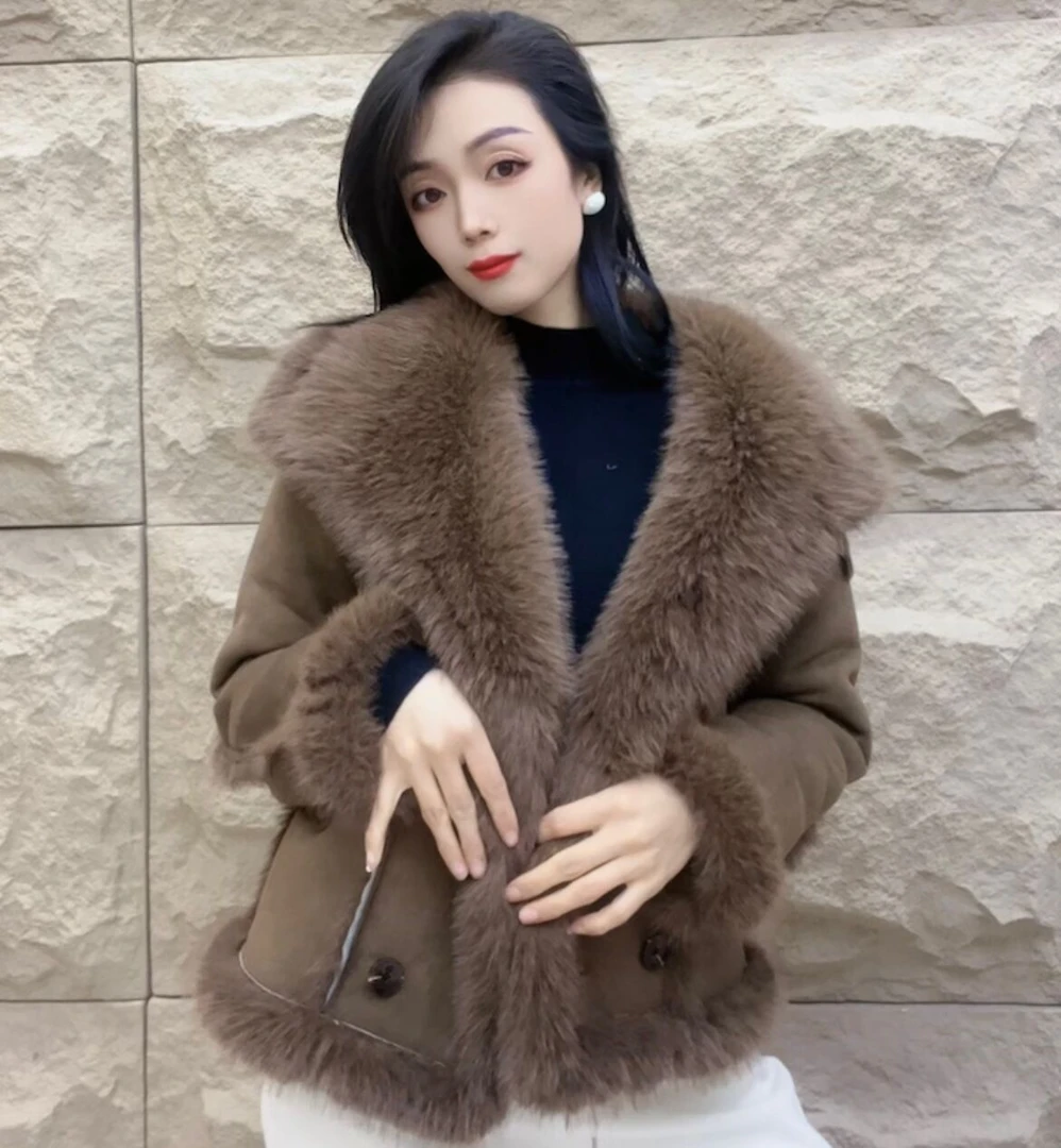 yipinyuxi/依品羽茜冬季新款时尚休闲加厚保暖毛毛外套女上衣2389