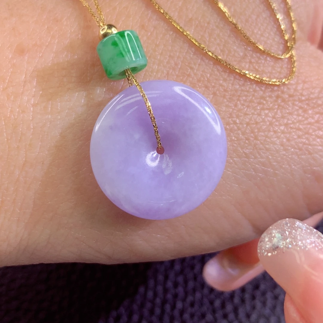 翡翠18K金镶嵌颈饰翡翠