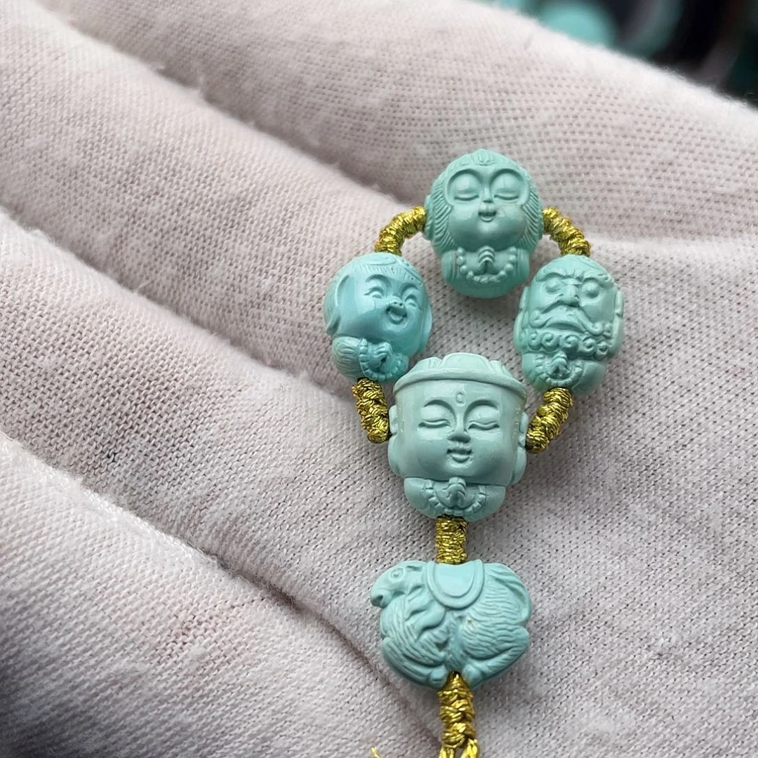 绿松石未镶嵌颈饰