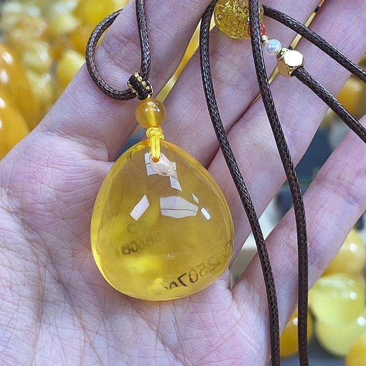 琥珀未镶嵌珠宝奇石琥珀蜜蜡J
