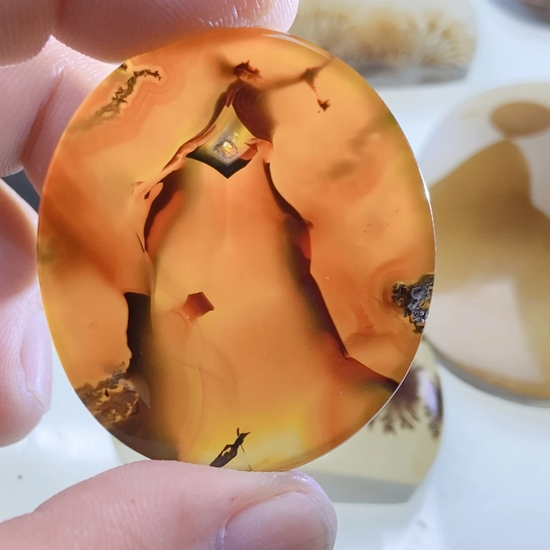 【闪购商品】玛瑙/玉髓颈饰未镶嵌大****罗