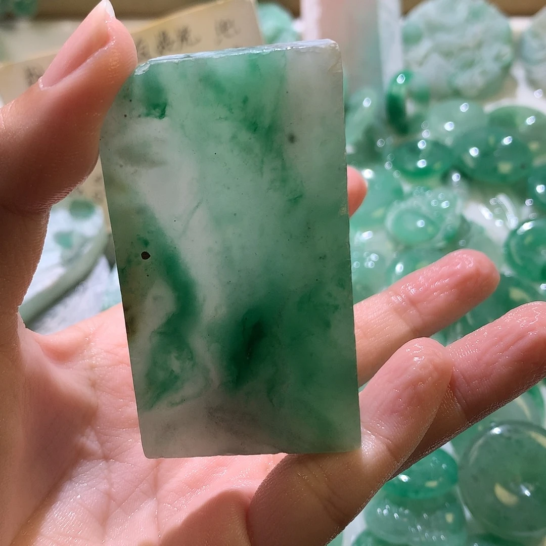 石英质玉未镶嵌珠宝半成品