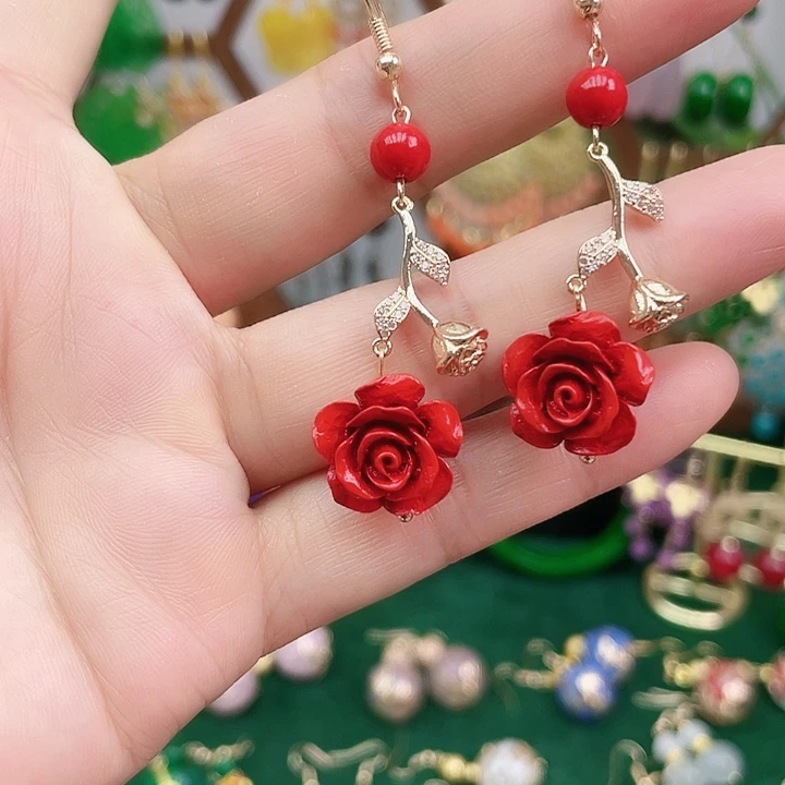 石英质玉合金耳钉