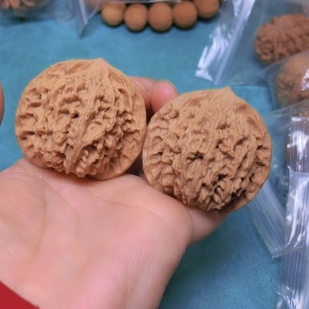 【闪购商品】摆件核桃45蟠龙纹修尖出油